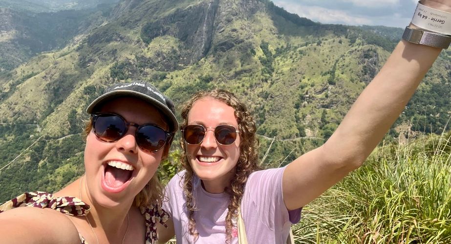 Selfie in Sri Lanka Selfie in Sri Lanka